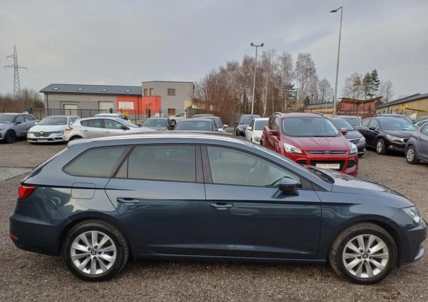 Seat Leon cena 45999 przebieg: 189000, rok produkcji 2019 z Golina małe 191